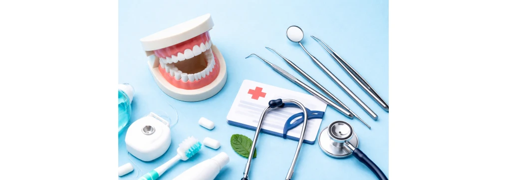 Differenza tra odontoiatra e dentista: cosa cambia davvero, cosa fare se non hai soldi e chi ha diritto al dentista della mutua