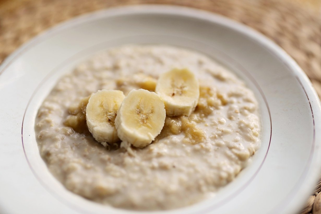 Avena: il cereale più proteico, i suoi benefici e perché dovresti mangiarla ogni giorno