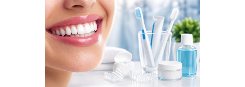 Trattamenti sbiancanti per denti bianchi: cosa funziona davvero e come scegliere