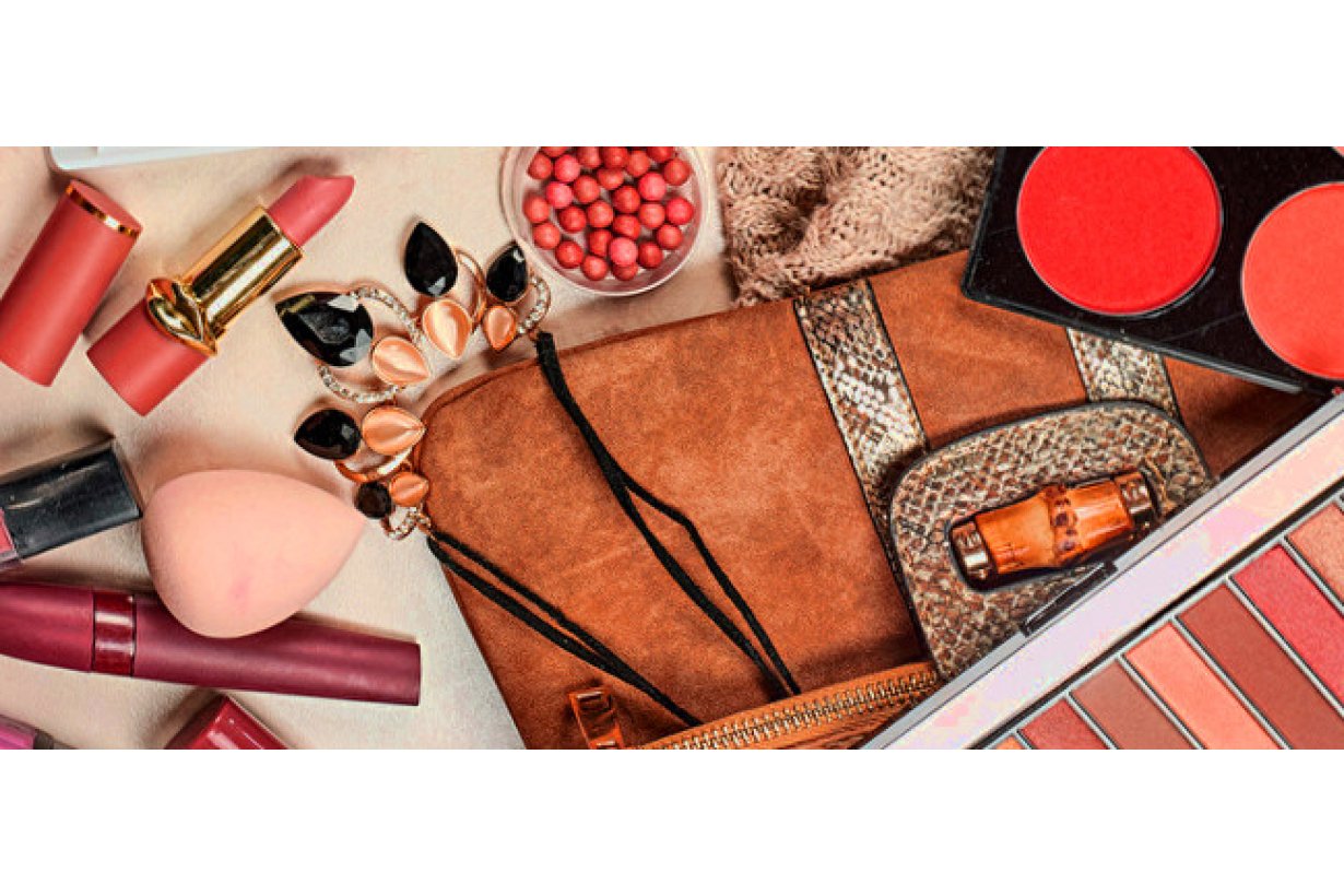 Viaggio in vista? Cosa non deve mancare nel beauty case 