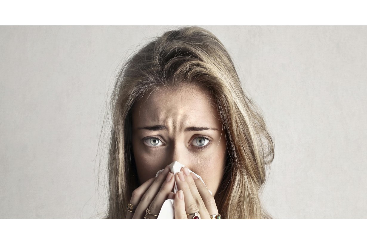 Come Capire se la Tosse è Allergica: Sintomi e Soluzioni Come Capire se la Tosse è Allergica: Sintomi e Soluzioni