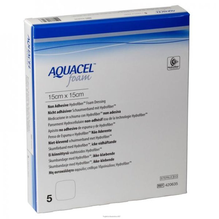 Aquacel Foam medicazione in schiuma non adesiva 15x15 cm per ferite e ulcere &ndash; confezione 5 pezzi