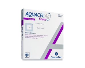 Aquacel Foam medicazione in schiuma adesiva con argento 20 x 14 cm per ferite