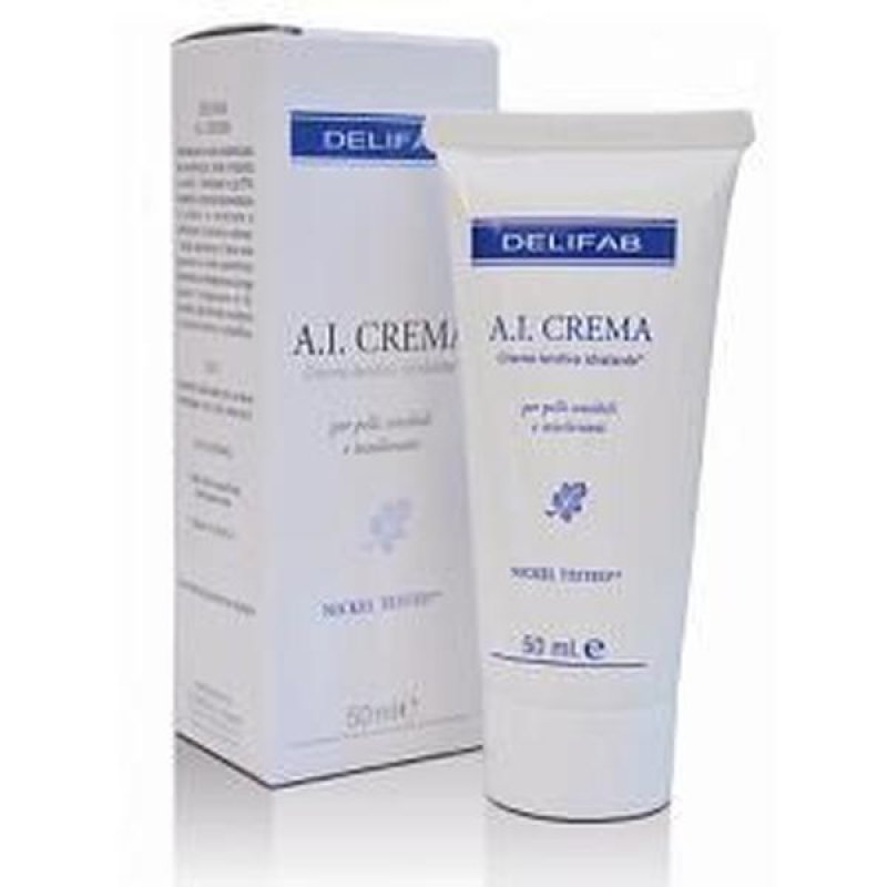 Delifab Ripara 100 ml - crema riparatrice lenitiva per pelli secche e screpolate Delifab Ripara 100 ml - crema riparatrice lenitiva per pelli secche e screpolate