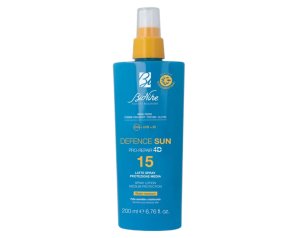 Bionike Defence Sun Latte Spray Water Resistant Spf15 Protezione Solare Media 200ml