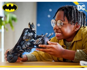 LEGO 76273 Batman con Bat-Pod