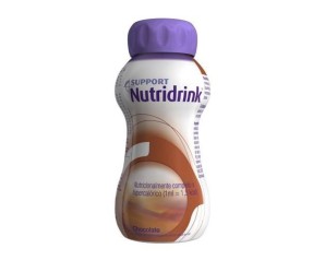 Nutricia Nutridrink Supplemento Nutrizionale Orale Ipercalorico Normoproteico Gusto Cioccolato 4x200 ml