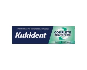Kukident Complete tenuta forte sapore extra fresco crema adesiva per dentiere totali e parziali 47 grammi