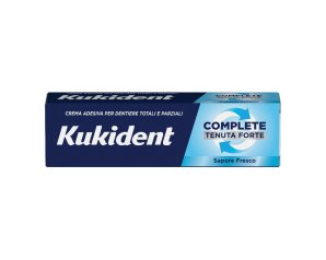  Kukident Complete tenuta forte sapore fresco crema adesiva per dentiere totali e parziali 47 grammi