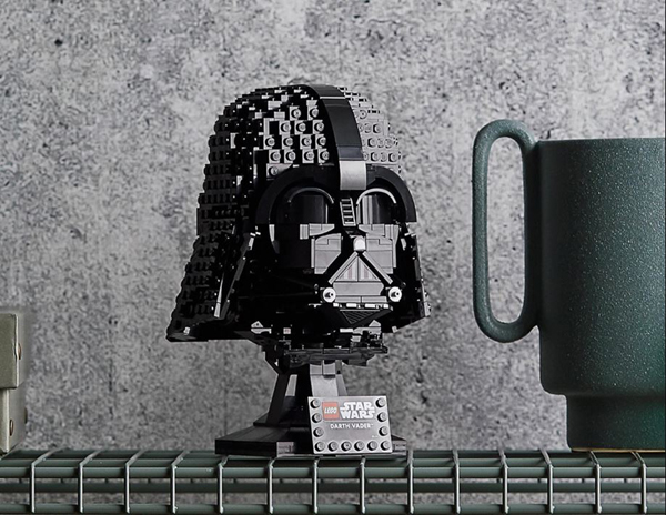 LEGO STAR W CASCO DARTH VADER